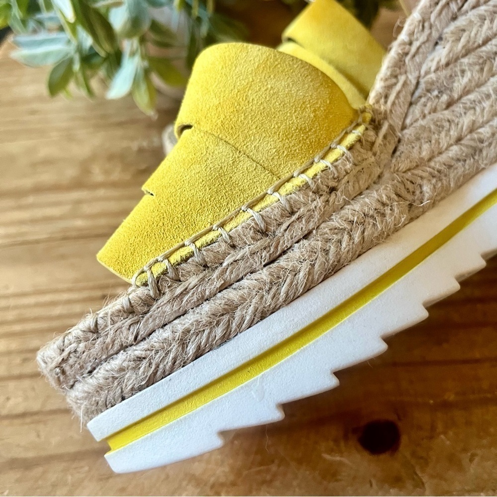 Marc Fisher Sammy Yellow Suede Espadrille Wedge Platform Sandel 9.5 NWOB - Picture 8 of 16